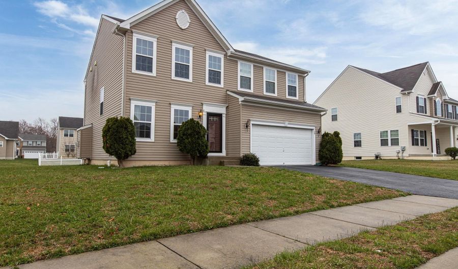 28 SNOW BRANCH Rd, Clayton, DE 19938 - 4 Beds, 4 Bath