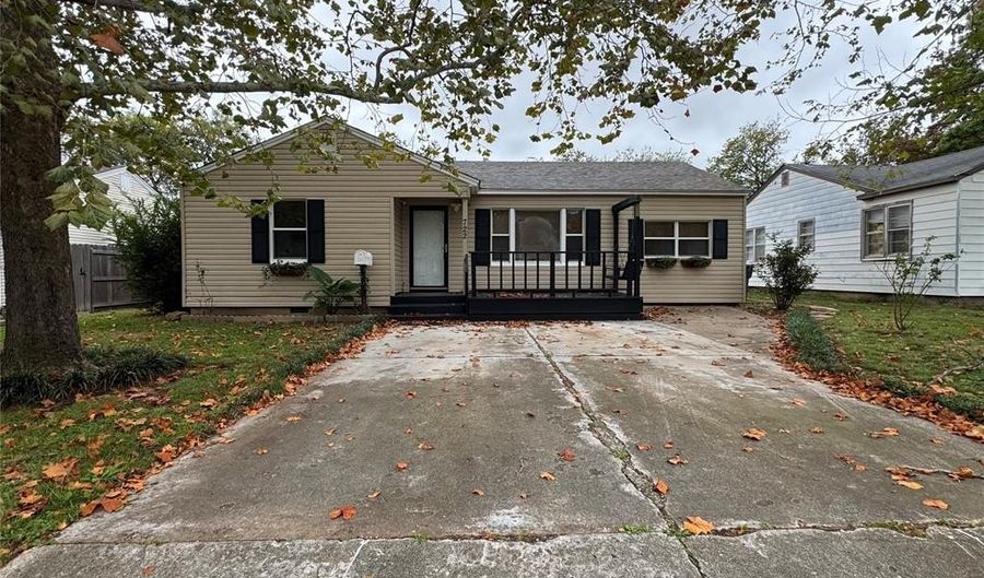 722 NW Maxwell St, Ardmore, OK 73401 - 2 Beds, 1 Bath