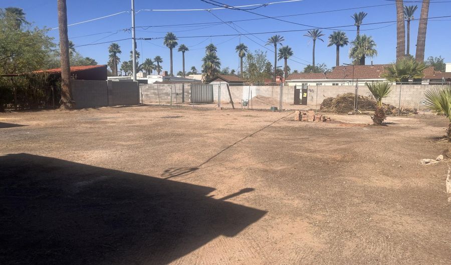 919 N GILBERT Ave, Casa Grande, AZ 85122 - 3 Beds, 2 Bath