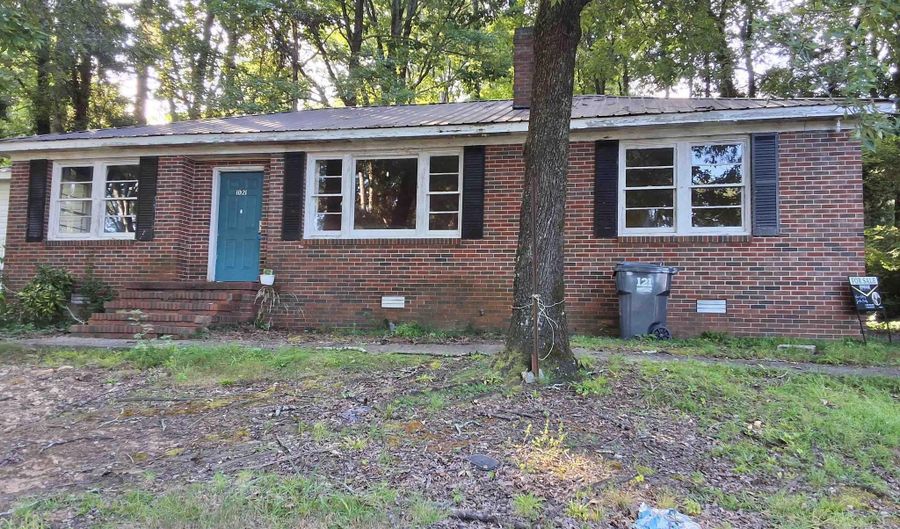 1021 Cynthia Cres, Anniston, AL 36207 - 3 Beds, 2 Bath