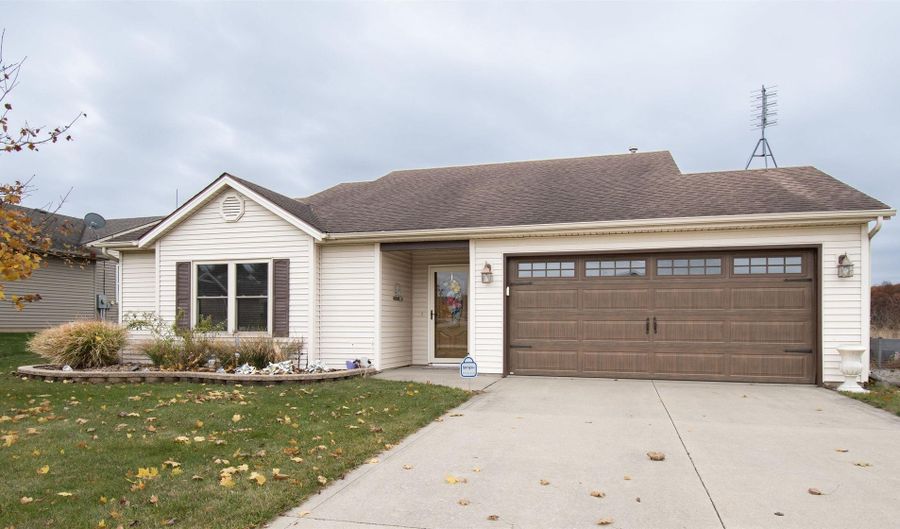 701 Rolling River Run, Albion, IN 46701 - 3 Beds, 2 Bath