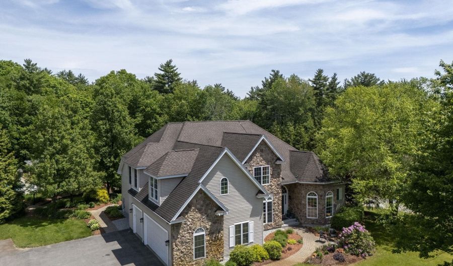12 Rachel Way, Bedford, NH 03110 - 4 Beds, 6 Bath