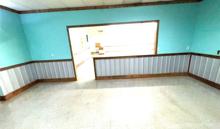 101 2nd St, Annapolis, MO 63620 - 0 Beds, 1 Bath