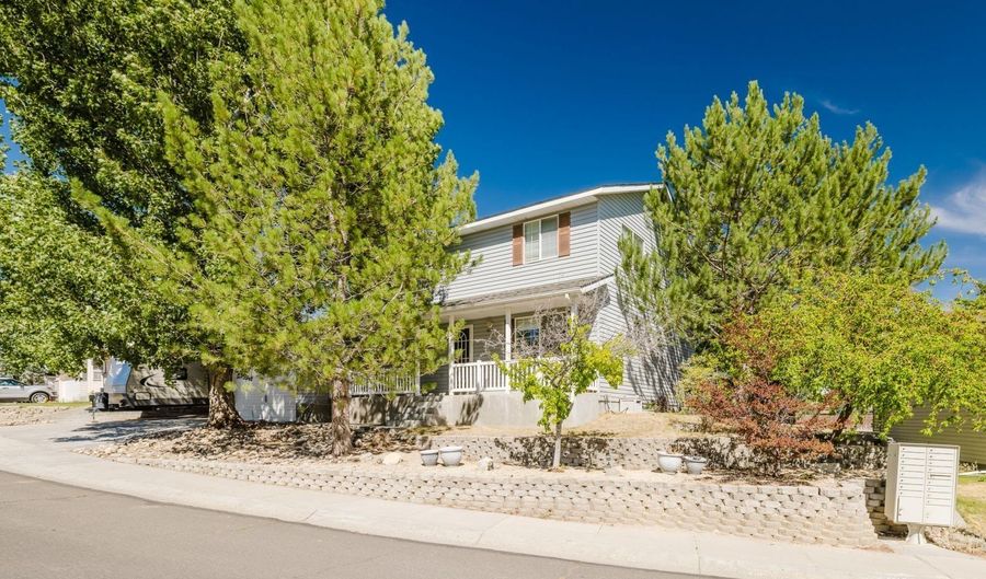 3518 Enfield Ave, Elko, NV 89801 - 4 Beds, 3 Bath