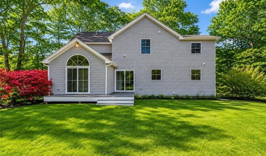 4434 S County Trl, Charlestown, RI 02813 - 3 Beds, 3 Bath