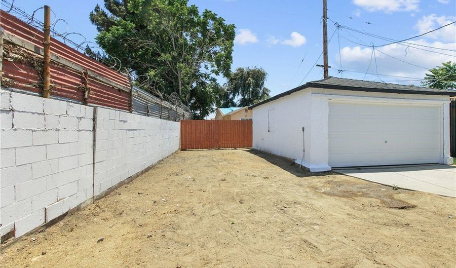 1736 N Mcdivitt Ave, Compton, CA 90221 - 2 Beds, 1 Bath