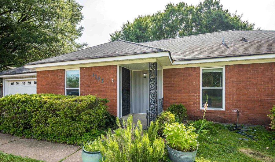 3102 NEWMARKET Dr, Bartlett, TN 38134 - 3 Beds, 3 Bath