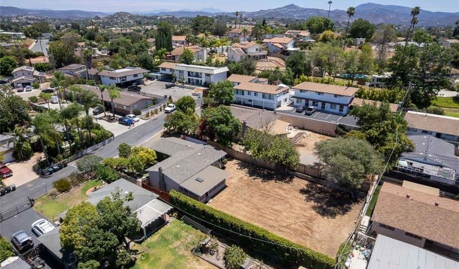 1935 S Broadway, Escondido, CA 92025 - 3 Beds, 2 Bath