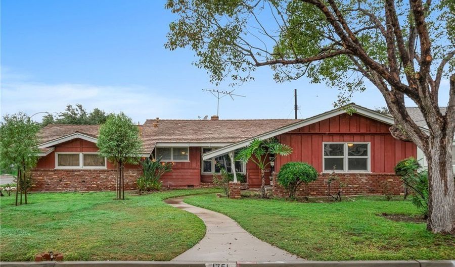 1751 S Heather Ln, Anaheim, CA 92802 - 3 Beds, 2 Bath