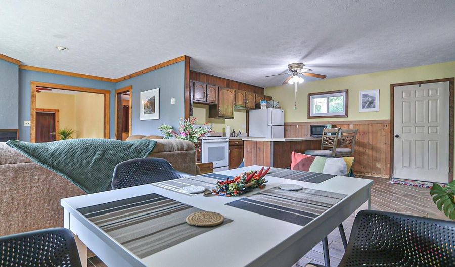 204 Pawnee Cir, Ashland, NE 68003 - 2 Beds, 1 Bath