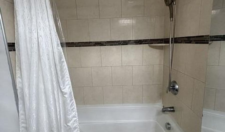 402 NE 4th Ave 106, Asbury Park, NJ 07712 - 1 Beds, 1 Bath