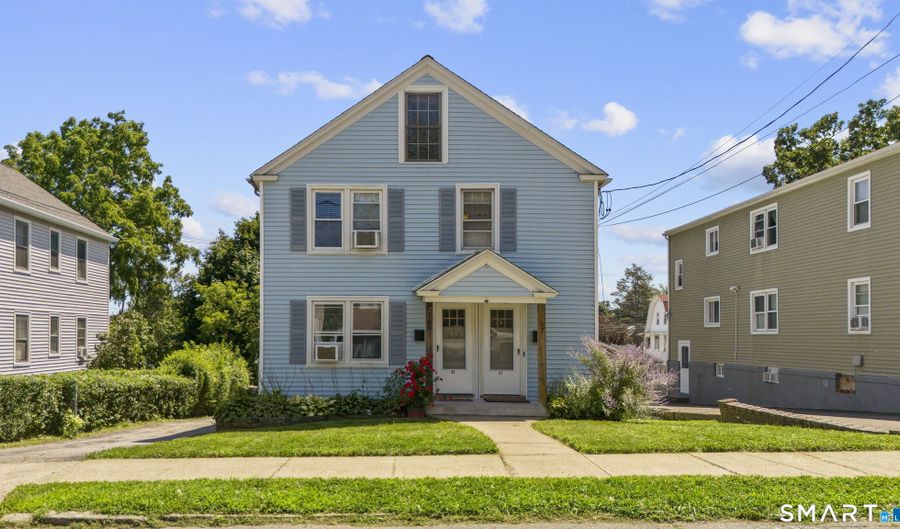 95-97 Englewood Ave, Bridgeport, CT 06606 - 4 Beds, 2 Bath