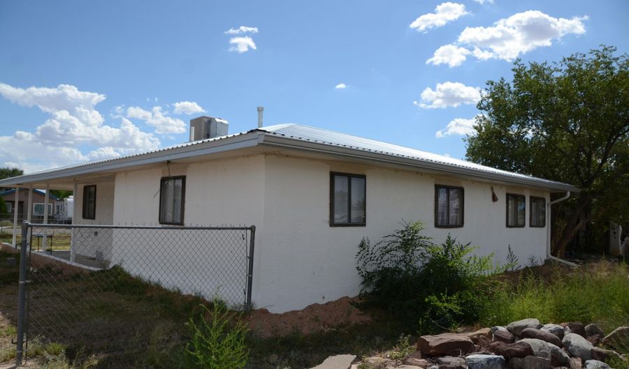 1014 W PICARD Ave, Belen, NM 87002 - 3 Beds, 2 Bath
