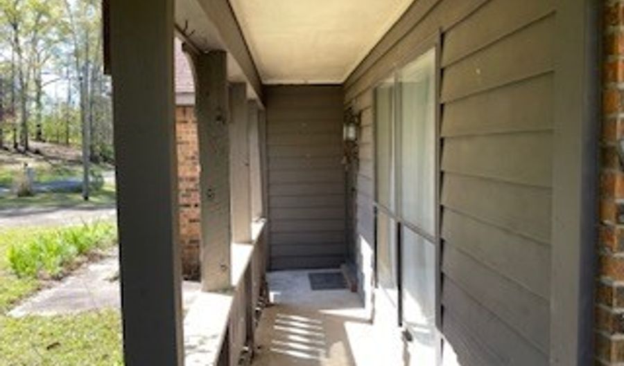 27 A St, Bay Springs, MS 39423 - 3 Beds, 1 Bath
