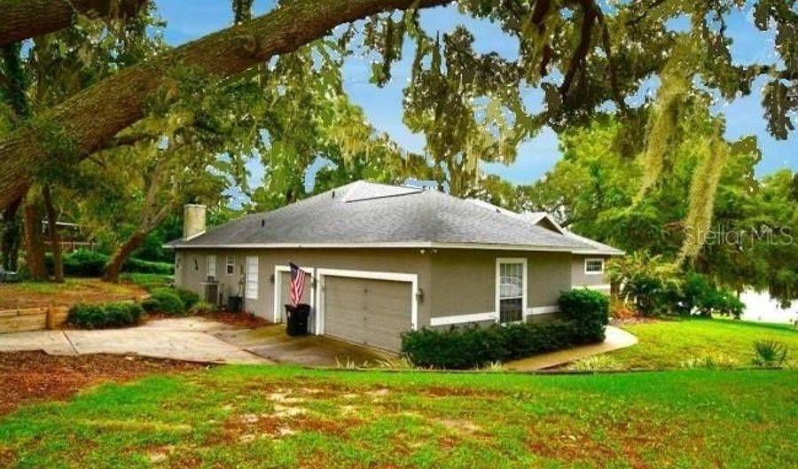 1810 TOURNAMENT Dr, Apopka, FL 32712 - 4 Beds, 3 Bath