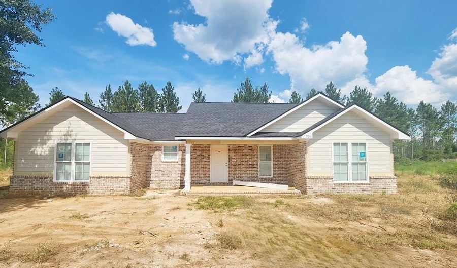 906 Lockett Station Rd, Albany, GA 31721 - 3 Beds, 2 Bath
