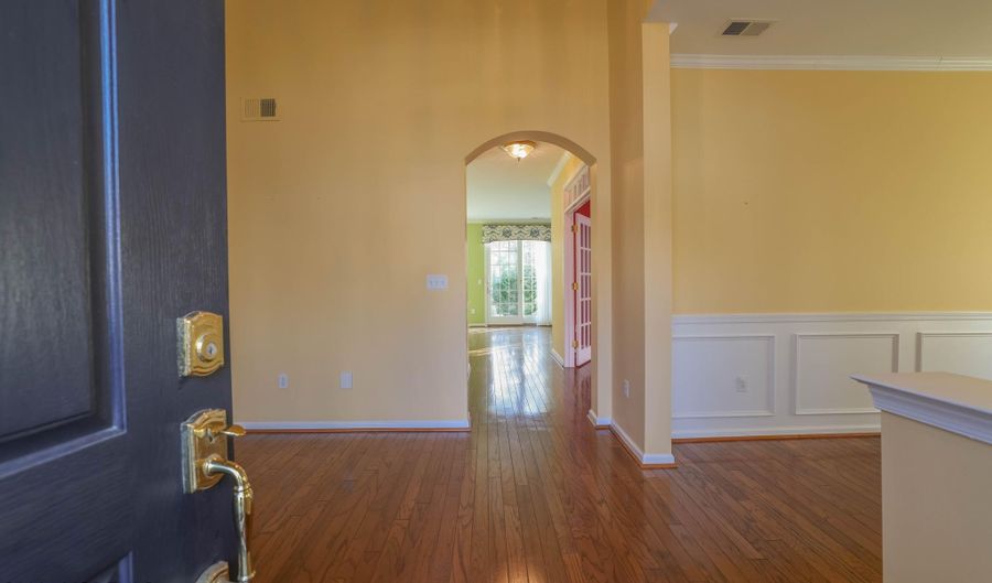 44 S Portland St, Barnegat, NJ 08005 - 2 Beds, 2 Bath