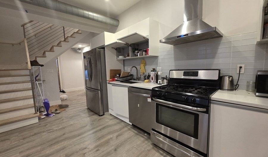 407 Dudley St 1, Boston, MA 02119 - 4 Beds, 2 Bath