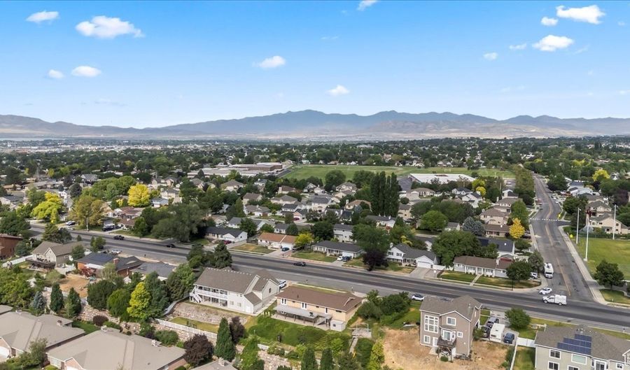 1252 N 100 E, American Fork, UT 84003 - 5 Beds, 3 Bath