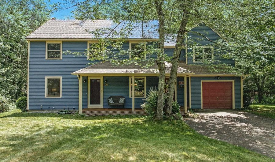 38 Cambridge Rd, Bedford, NH 03110 - 3 Beds, 3 Bath