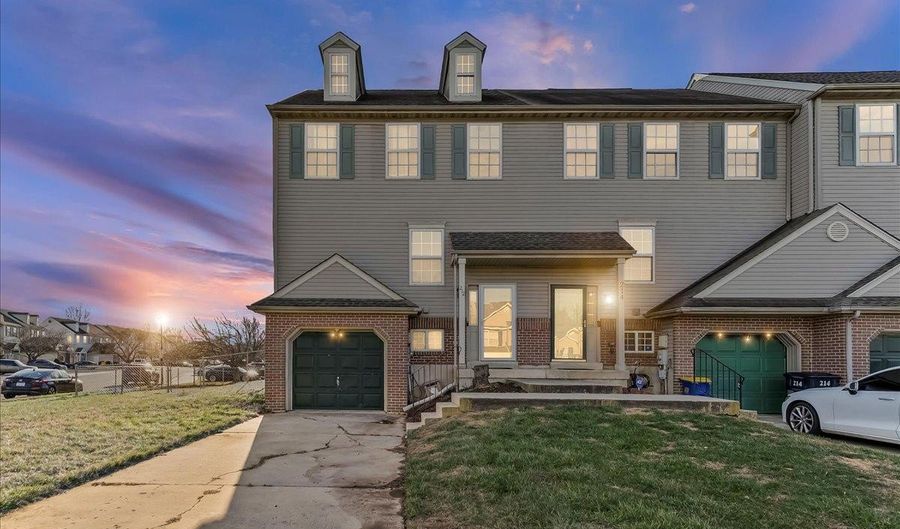 212 CHARRING CROSS Dr, Dover, DE 19904 - 3 Beds, 2 Bath