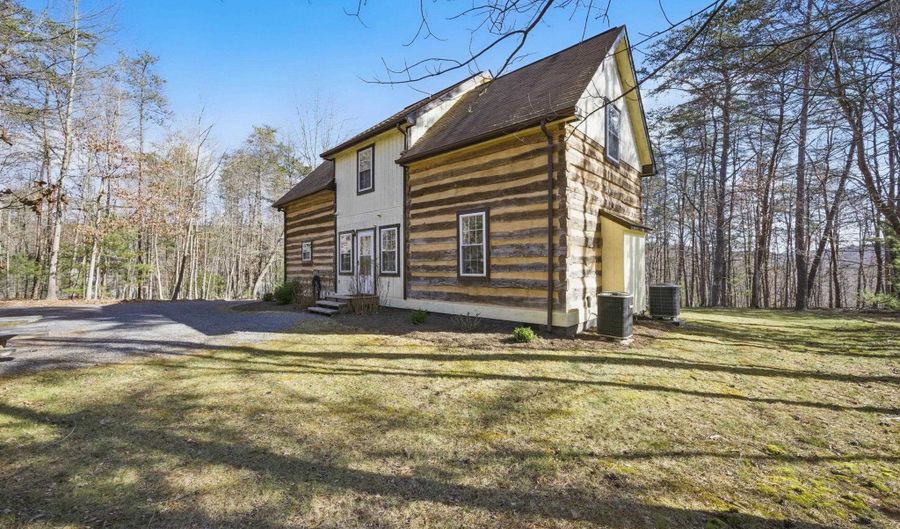 705 BEAUREGARD Dr, Basye, VA 22810 - 2 Beds, 2 Bath