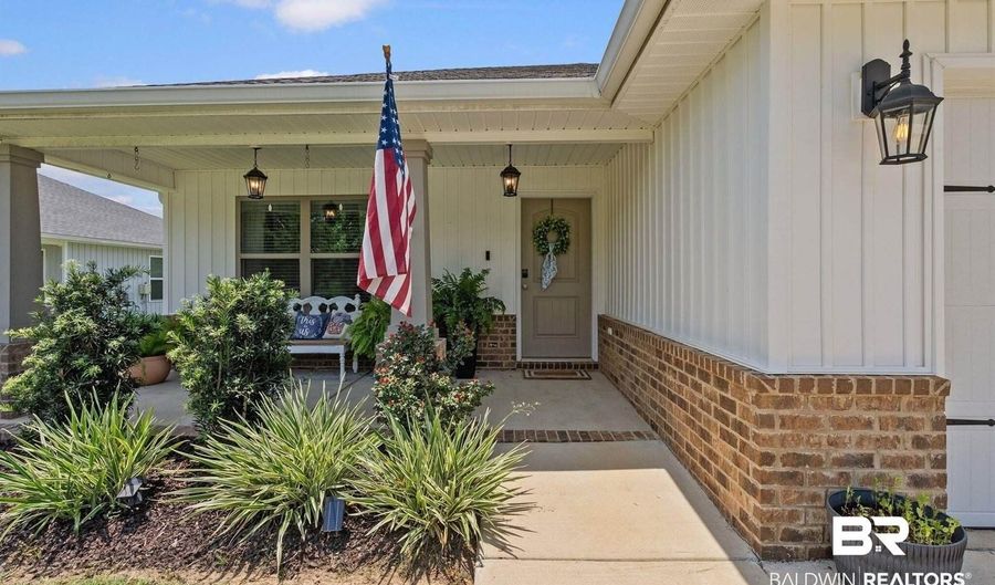 124 Cottage Ln, Atmore, AL 36502 - 3 Beds, 2 Bath