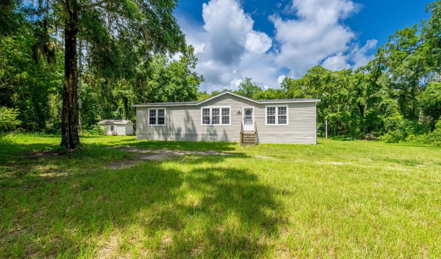18729 NW 262ND Ave, Alachua, FL 32615 - 3 Beds, 2 Bath