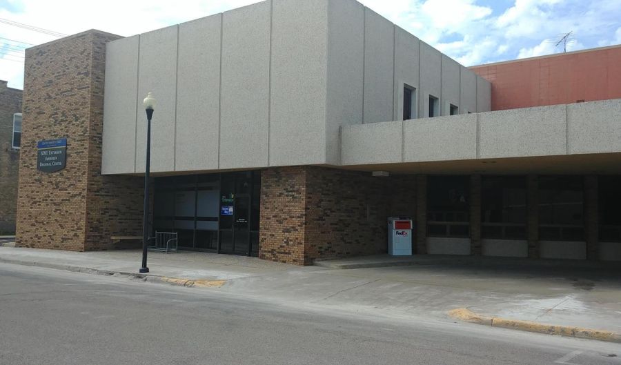13 SE 2nd Ave, Aberdeen, SD 57401 - 0 Beds, 0 Bath