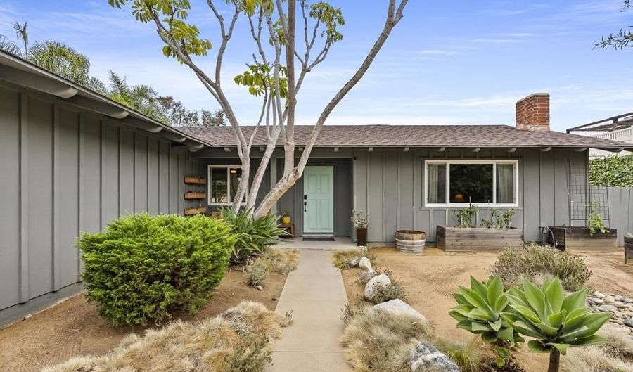 2220 Nob Hl, Carlsbad, CA 92008 - 4 Beds, 2 Bath