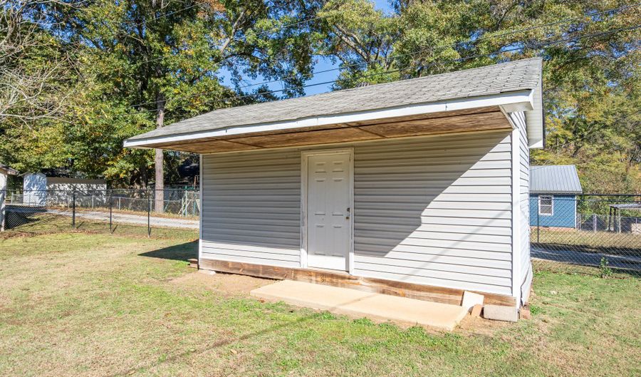 11 Magnolia St, Aragon, GA 30104 - 4 Beds, 2 Bath