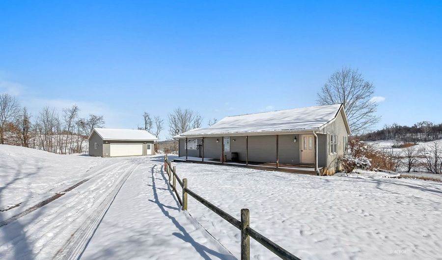 6375 Jonathan Ln, Albany, OH 45710 - 3 Beds, 2 Bath