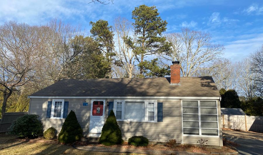 248 Old Bass River Rd, South Dennis, MA 02660 - 2 Beds, 1 Bath