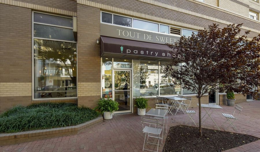 6403 TONE Dr, Bethesda, MD 20817 - 3 Beds, 3 Bath