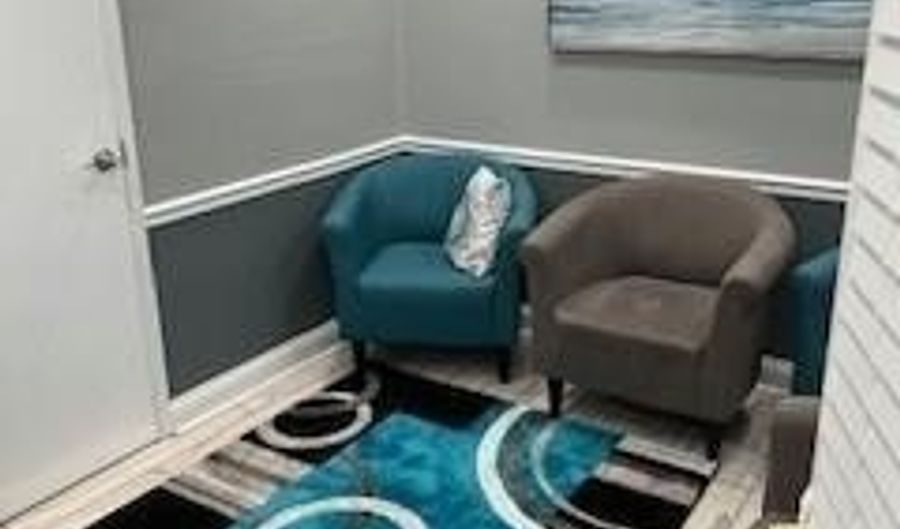 7655 Five Mile Rd, Anderson Twp., OH 45230 - 0 Beds, 0 Bath