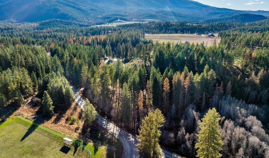 2353 C Addy Gifford Rd, Addy, WA 99101 - 4 Beds, 2 Bath