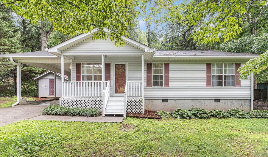 1161 Gardner Spgs, Adairsville, GA 30103 - 4 Beds, 2 Bath