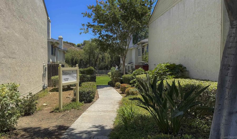2095 Haller St, San Diego, CA 92104 - 3 Beds, 3 Bath