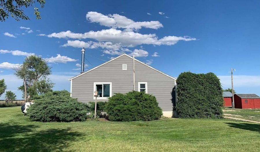 7681 Johnson Rd, Alliance, NE 69301 - 1 Beds, 2 Bath