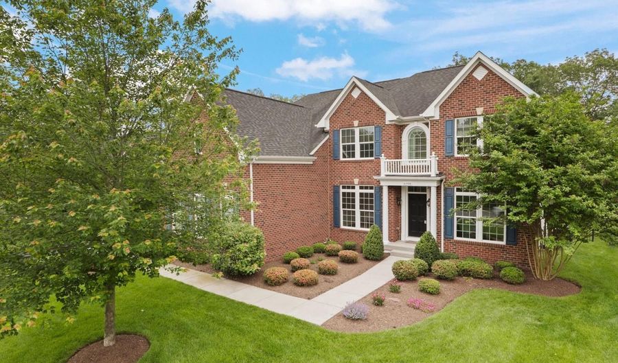41595 REVIVAL Dr, Ashburn, VA 20148 - 5 Beds, 5 Bath