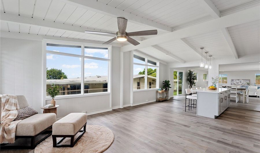 2012 Komo Mai Dr, Pearl City, HI 96782 - 3 Beds, 2 Bath