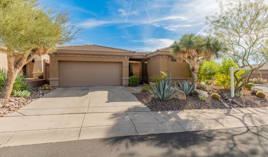 41405 N CLEAR CROSSING Rd, Anthem, AZ 85086 - 3 Beds, 3 Bath