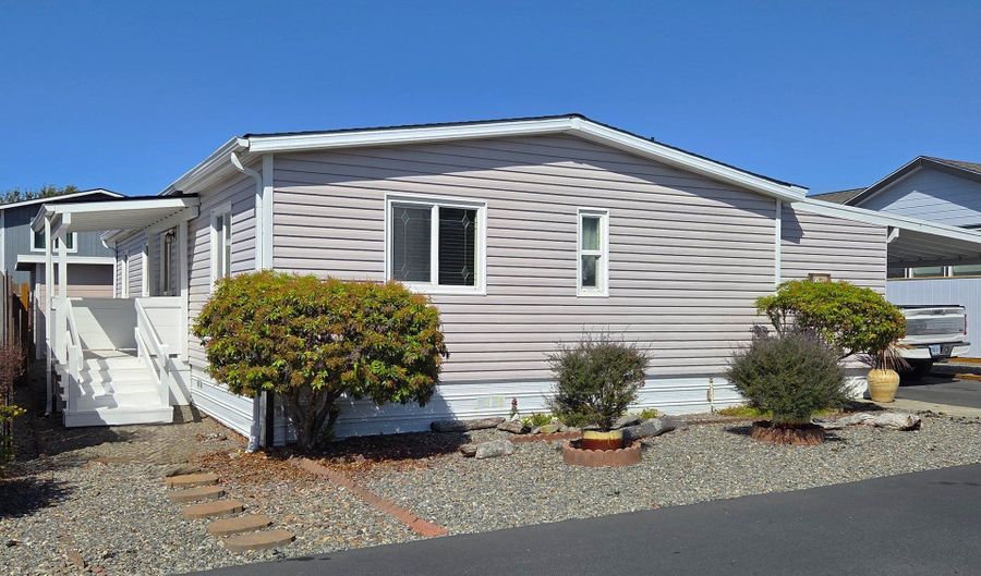 15889 SUNSET STRIP 102, Brookings, OR 97415 - 3 Beds, 2 Bath