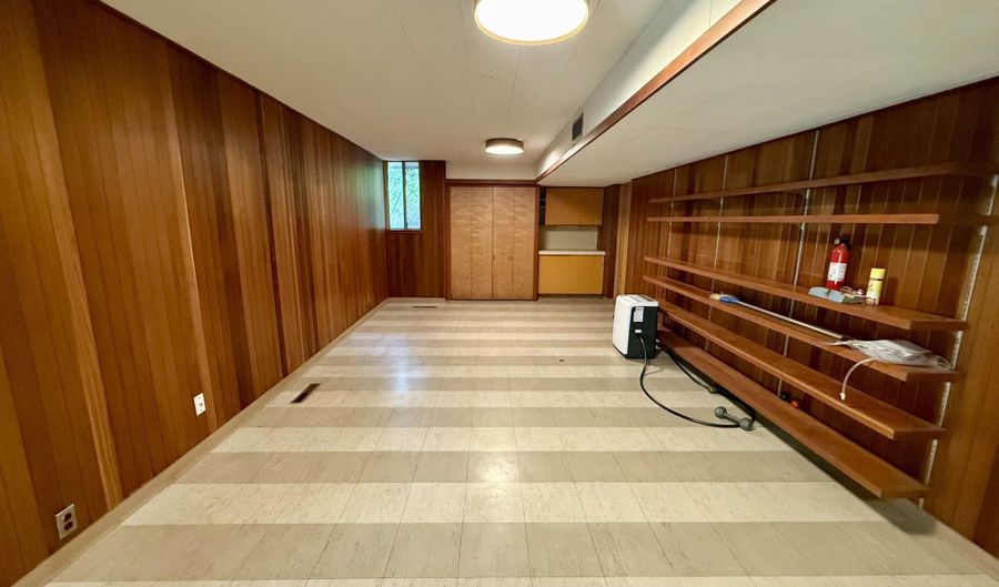 2707 Englave Dr, Ann Arbor, MI 48103 - 3 Beds, 2 Bath