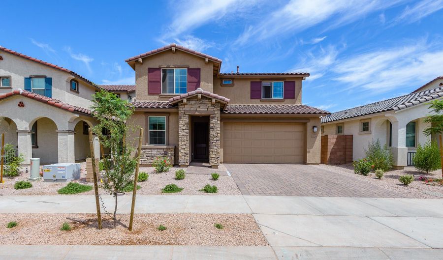 20298 E DOMINGO Rd, Queen Creek, AZ 85142 - 4 Beds, 3 Bath