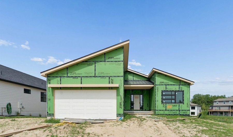 815 Courtyard Ct, Ashland, NE 68003 - 3 Beds, 3 Bath