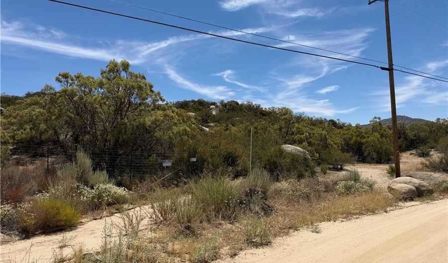 Tule Valley Road, Aguanga, CA 92536 - 0 Beds, 0 Bath