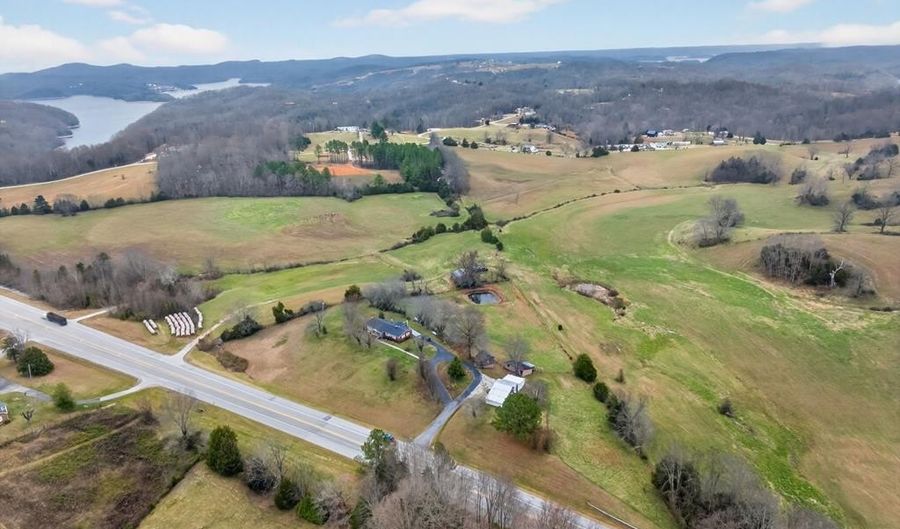 4670 Celina Hwy, Allons, TN 38541 - 2 Beds, 2 Bath