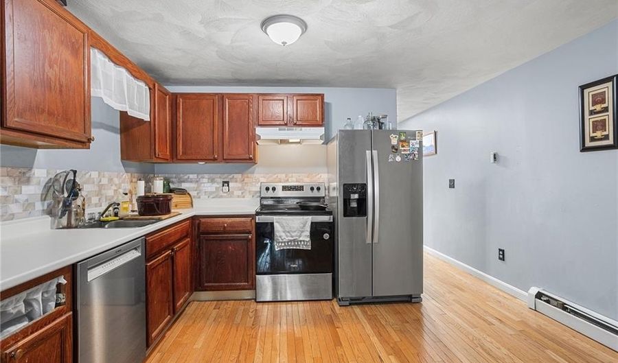 569 Smithfield Rd 23, North Providence, RI 02904 - 2 Beds, 2 Bath