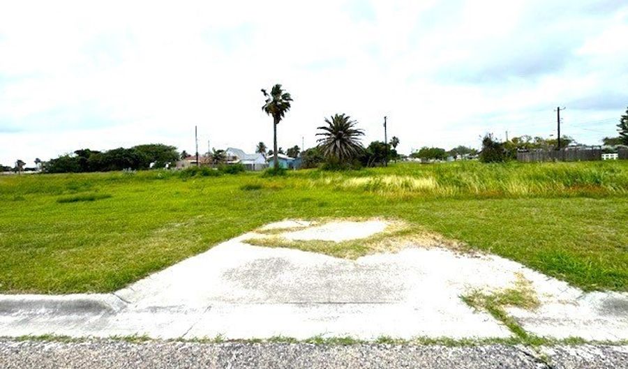 S Lts 32-34 Euclid, Aransas Pass, TX 78336 - 0 Beds, 0 Bath
